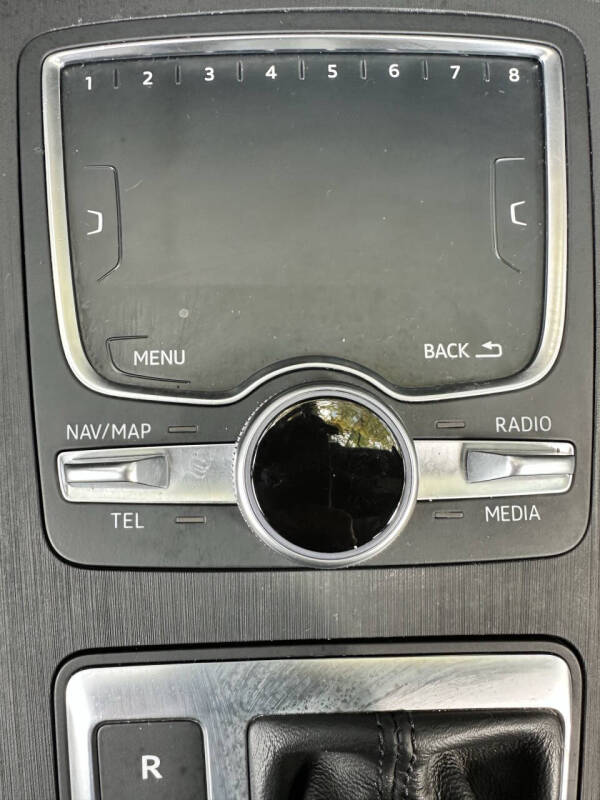 2020 Audi Q5 quattro Premium Plus 45 TFSI