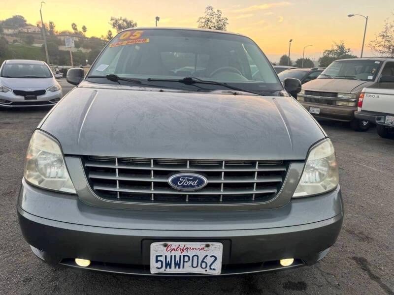 2005 Ford Freestar SE