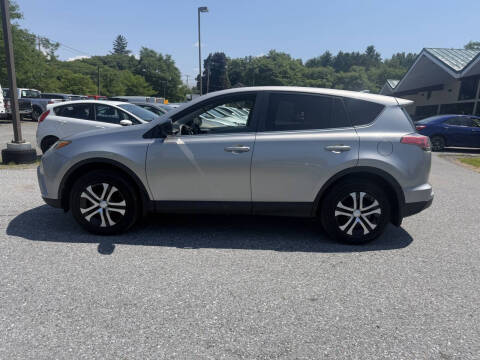 2017 Toyota RAV4 LE