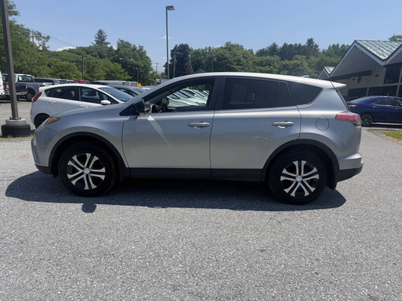 2017 Toyota RAV4 LE