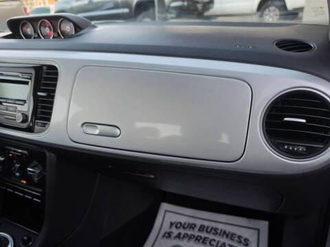 2013 Volkswagen Beetle