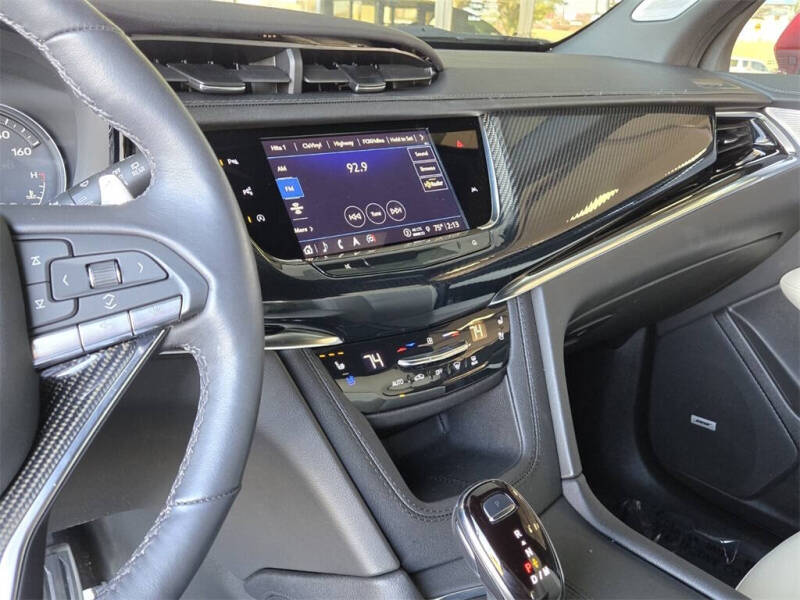 2024 Cadillac XT6 Sport