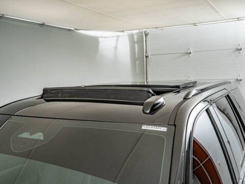 2025 Cadillac Escalade-V