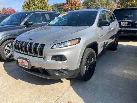 2017 Jeep Cherokee for sale at Azteca Auto Sales LLC in Des Moines IA