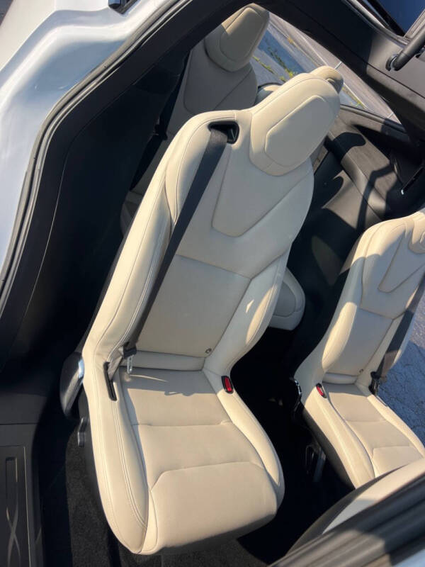 2023 Tesla Model X