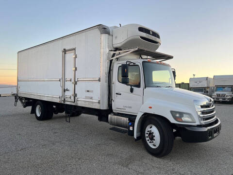 2020 Hino 268A