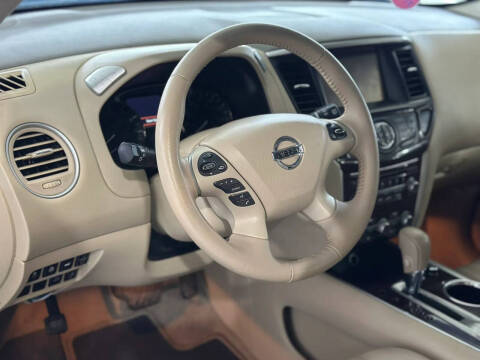 2014 Nissan Pathfinder Platinum