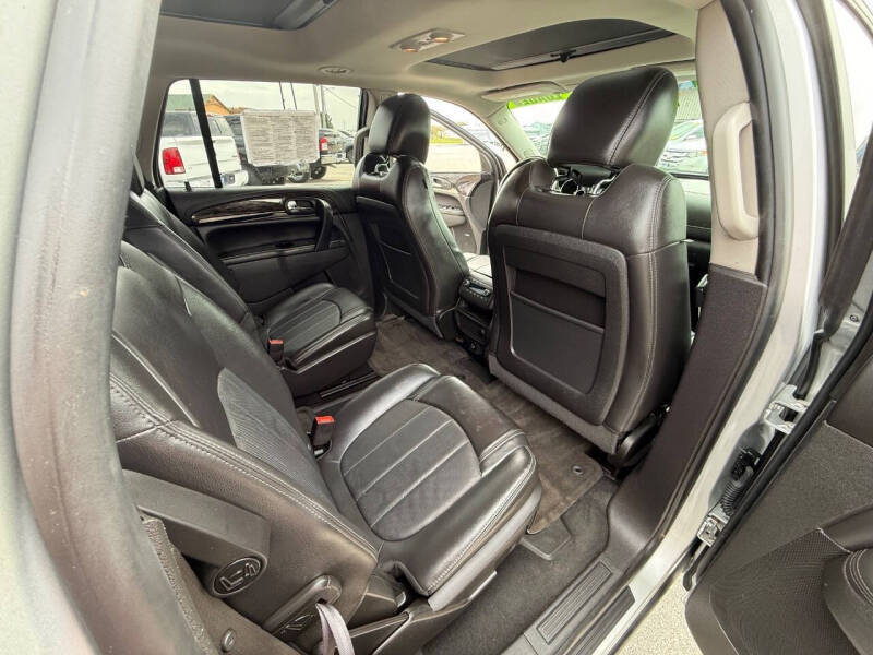 2017 Buick Enclave Leather