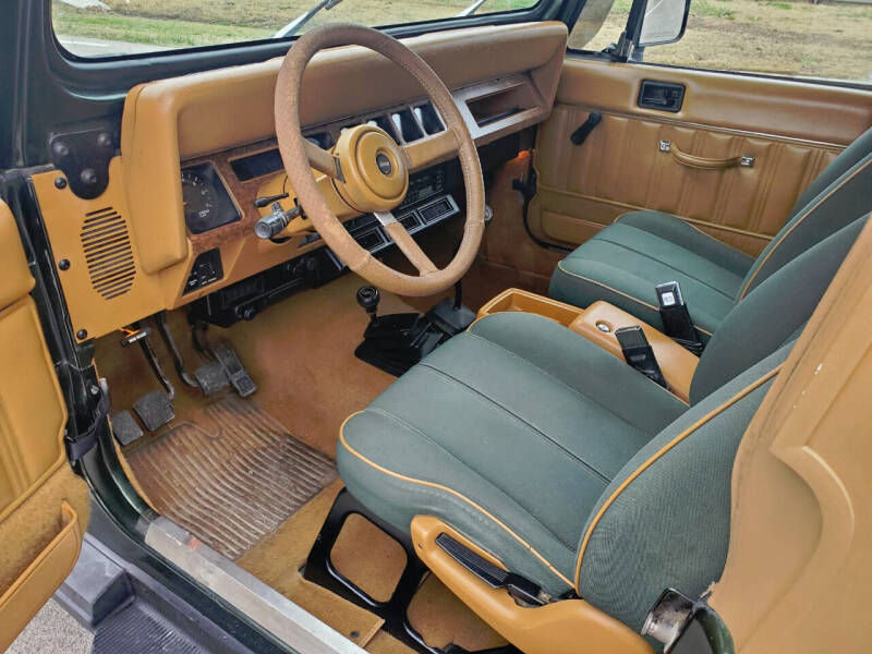 1995 Jeep Wrangler / YJ Sahara 