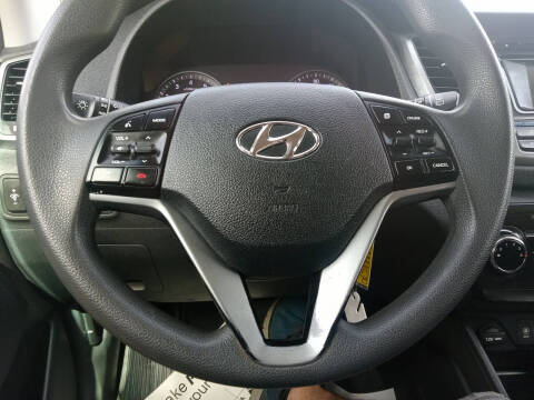 2016 Hyundai Tucson SE