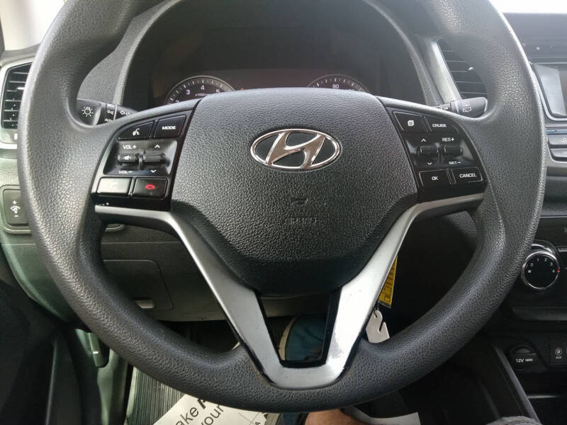 2016 Hyundai Tucson SE