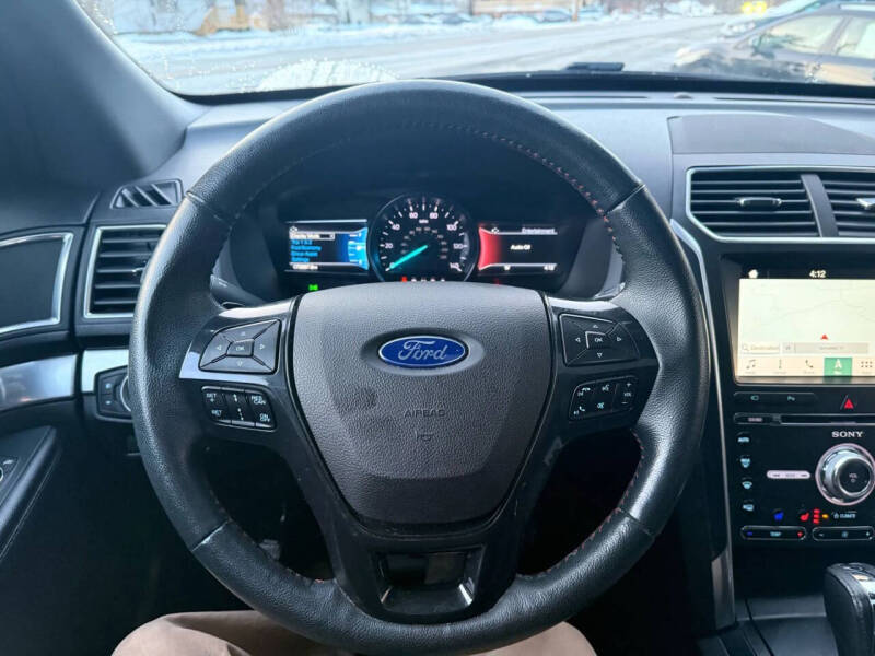 2018 Ford Explorer Sport