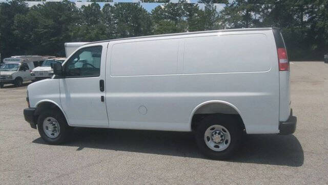 2025 Chevrolet Express 2500