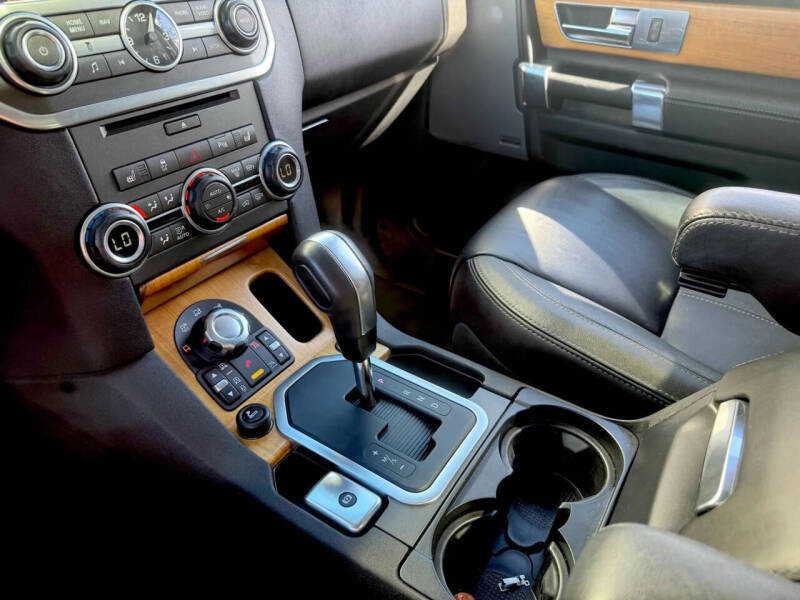 2012 Land Rover LR4 HSE LUX