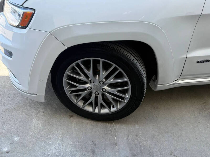2018 Jeep Grand Cherokee Summit