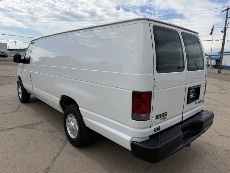 2012 Ford E-Series E-350 SD