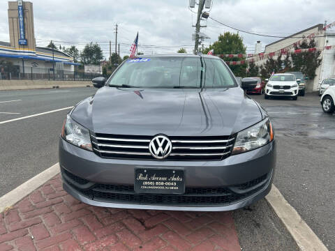 2014 Volkswagen Passat 2.0L TDI SE