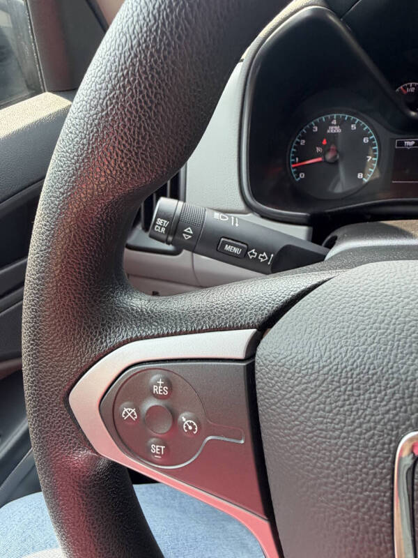 2022 GMC Canyon Elevation Standard