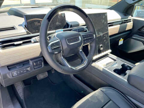 2025 GMC Sierra EV Denali