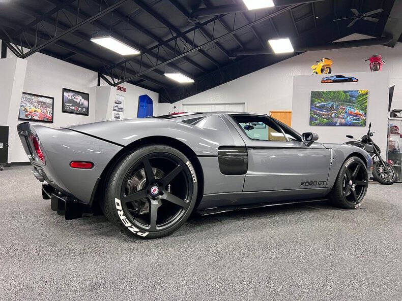 2006 Ford GT
