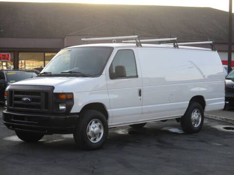 2013 Ford E-Series E-250