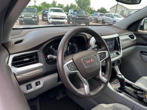 2017 GMC Acadia SLT-1