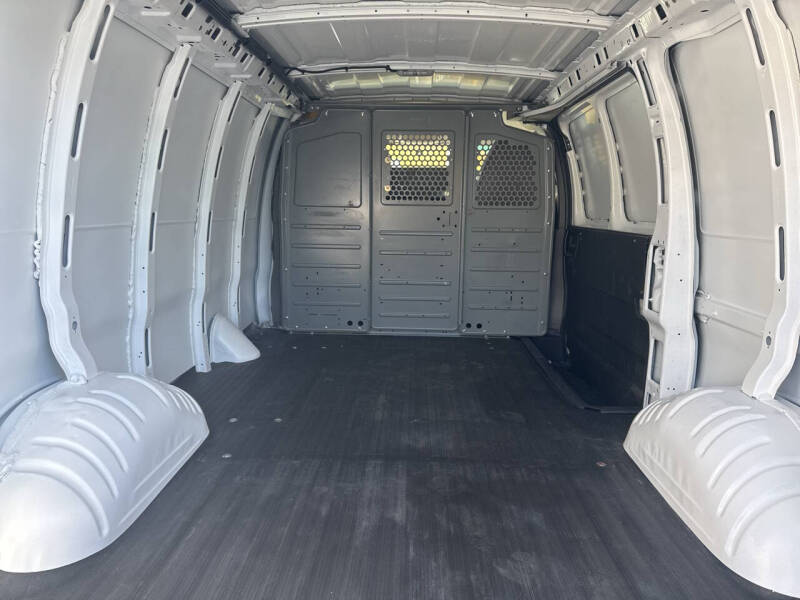 2012 Chevrolet Express 2500