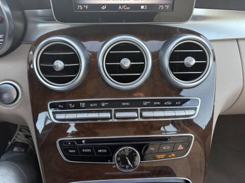 2017 Mercedes-Benz C-Class C 300 Luxury 4MATIC