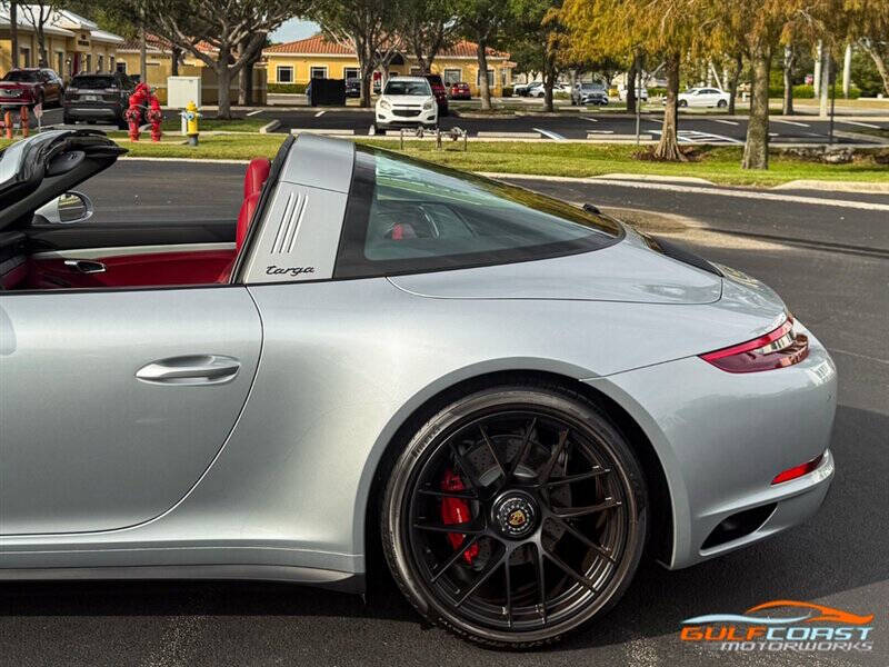 2018 Porsche 911 Targa 4S