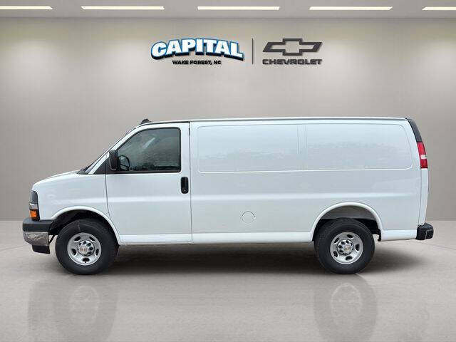 2025 Chevrolet Express 2500