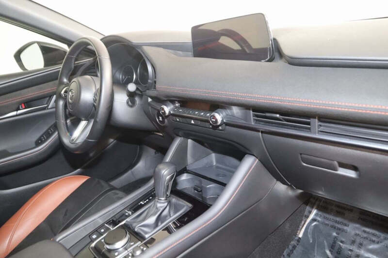 2025 Mazda Mazda3 Hatchback 2.5 Carbon Turbo