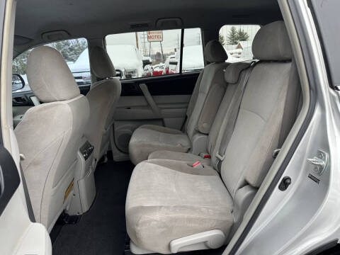 2013 Toyota Highlander Plus