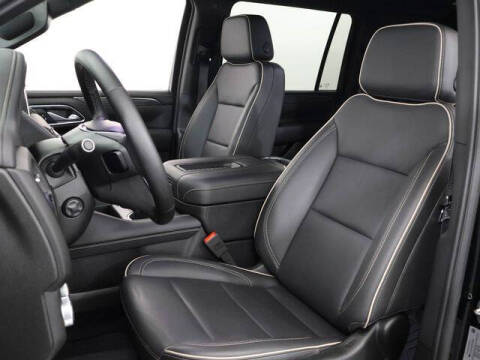 2024 GMC Yukon XL SLT