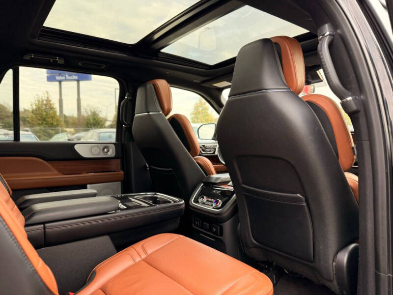 2019 Lincoln Navigator L Reserve