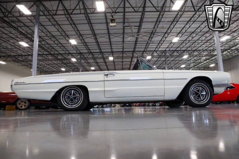 1966 Ford Thunderbird