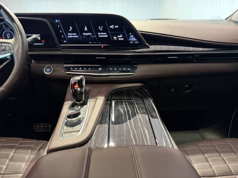 2023 Cadillac Escalade-V