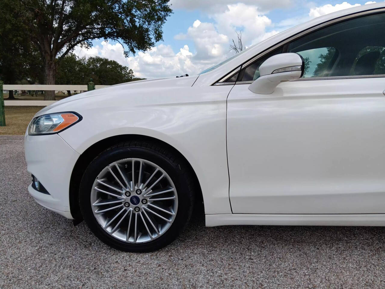 2014 Ford Fusion for sale at AUTOPLUG 360 in Stafford, TX