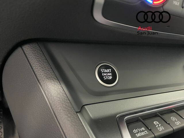 2025 Audi Q3 quattro S line Premium 45 TFSI