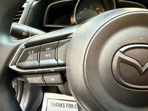 2017 Mazda MAZDA3 Sport