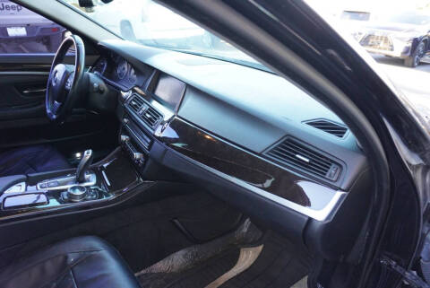 2015 BMW 5 Series 528i