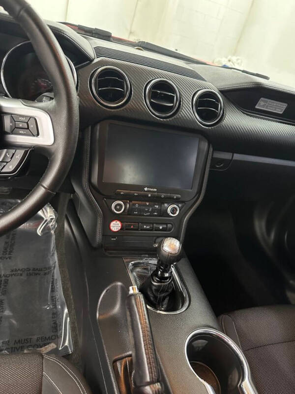 2015 Ford Mustang V6