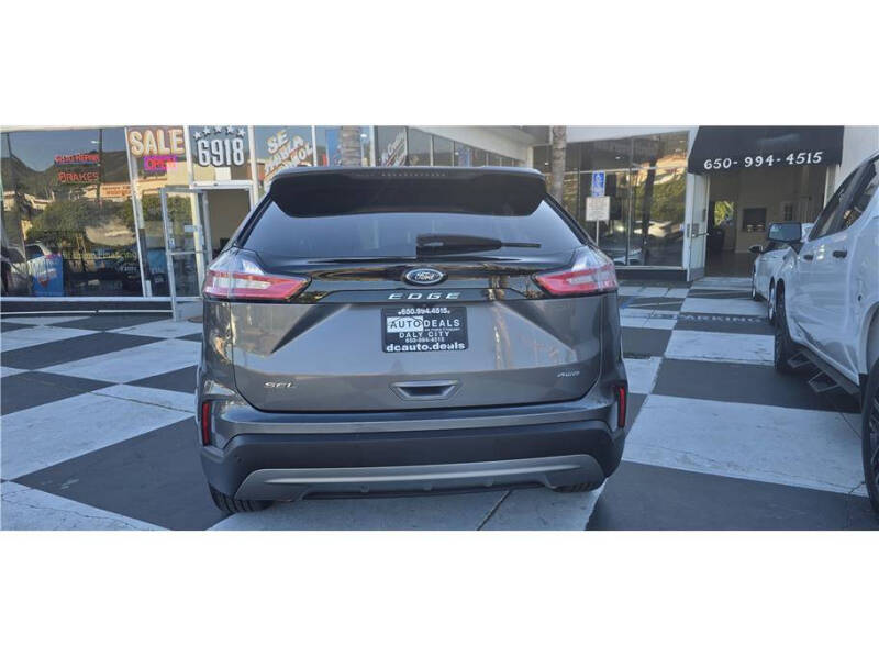2022 Ford Edge