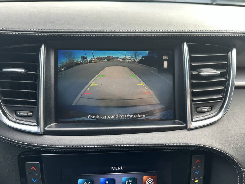 2021 Infiniti QX50 Luxe