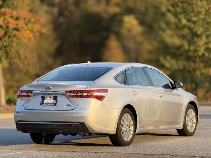 2013 Toyota Avalon Hybrid Limited
