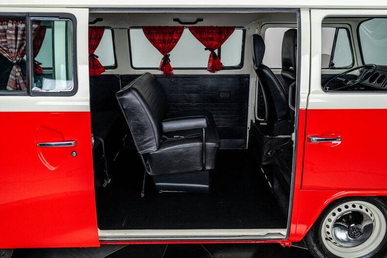1977 Volkswagen Type 2