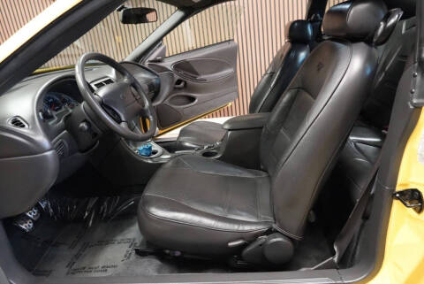 2003 Ford Mustang Mach 1 Premium