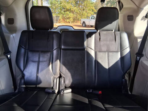 2011 Chrysler Town and Country Limited