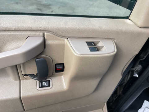 2020 Chevrolet Express 2500