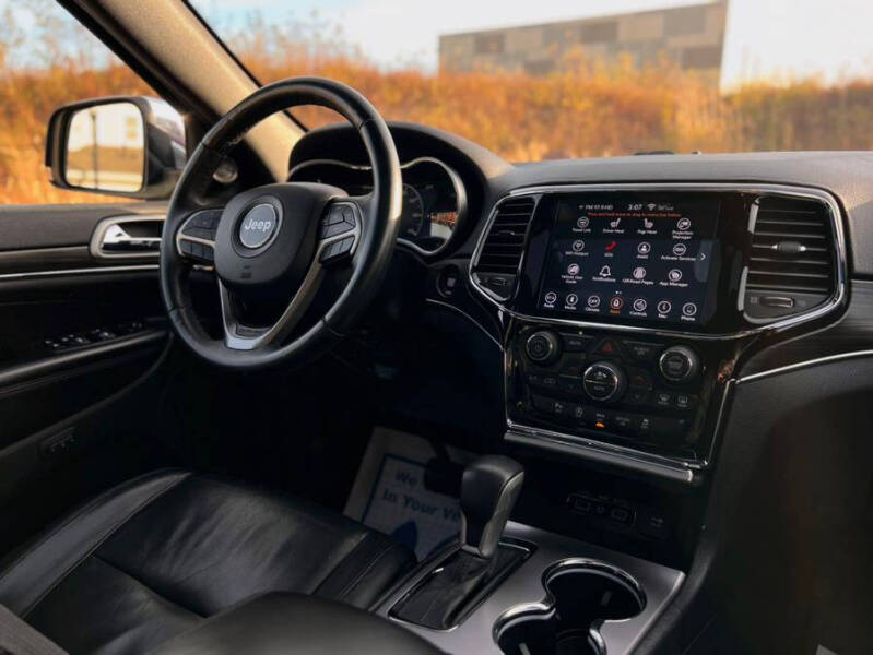 2019 Jeep Grand Cherokee Limited photo 25