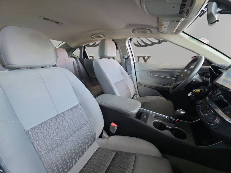 2017 Chevrolet Impala LS